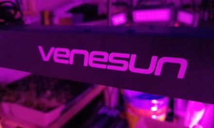 Venesun 100W LED Grow Light for Indoor Plants